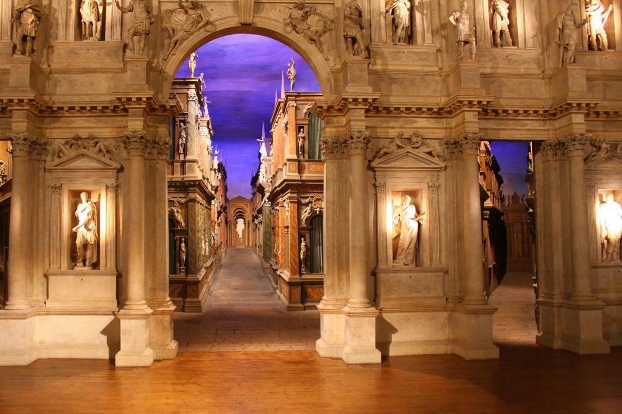 Casa Giorgia - Nel Cuore Di Vicenza Luaran gambar